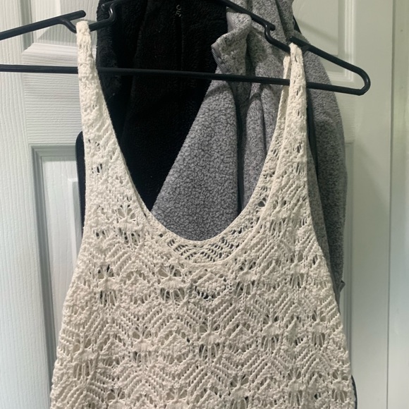 American Eagle Outfitters Crochet Knit Tank Top M - Picture 8 of 9